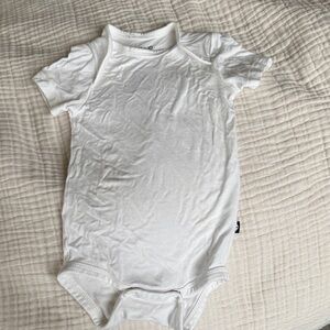 Kyte BABY Classic White Bodysuit